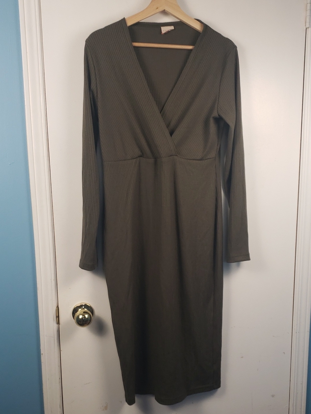 CARRY MATERNITY Ribbed Long Sleeve Wrap Midi Dress in Olive SIZE SMALL
